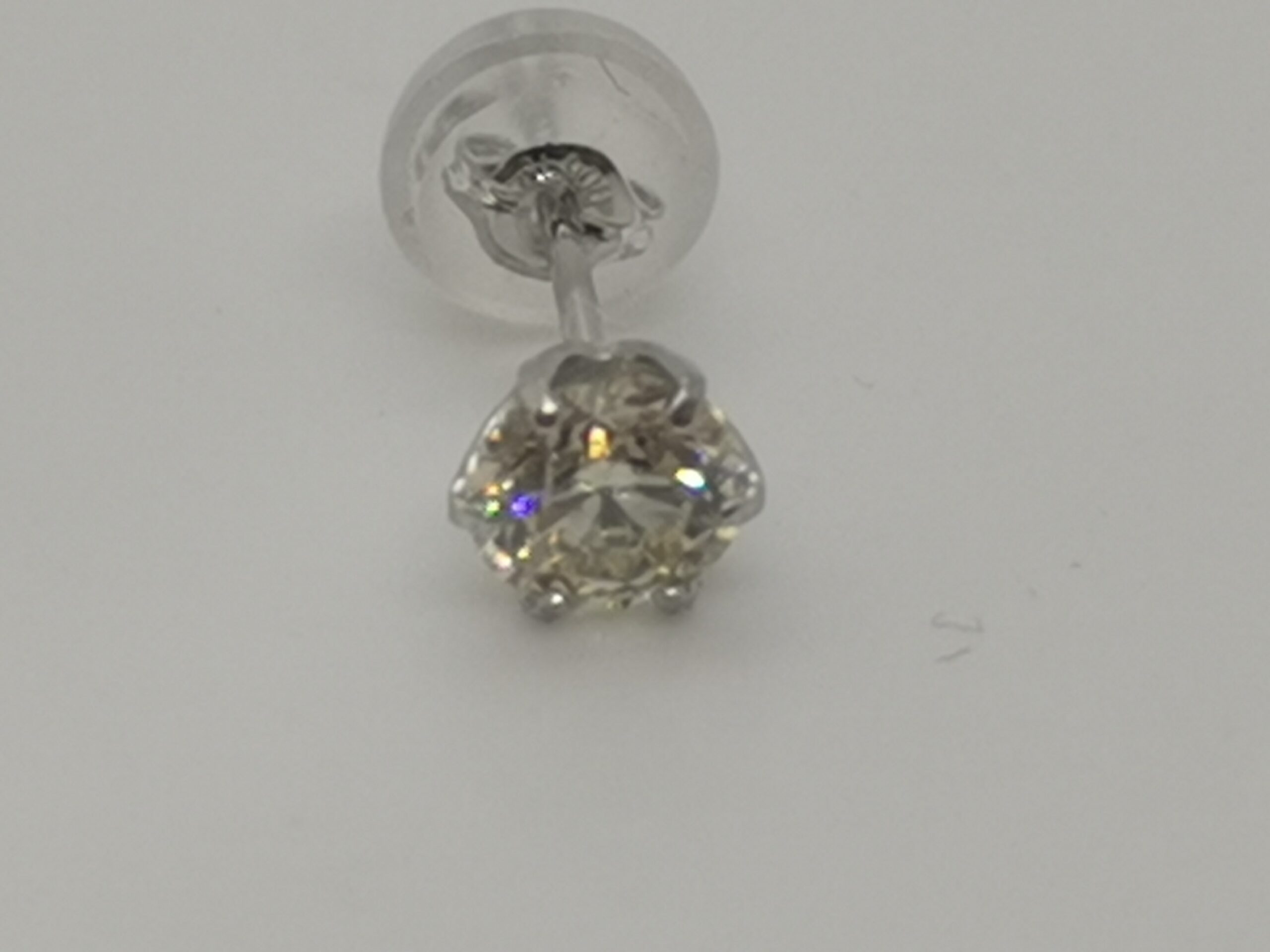 Platinum Diamond Studs. Natural untreated stones 0.60ct - Image 3