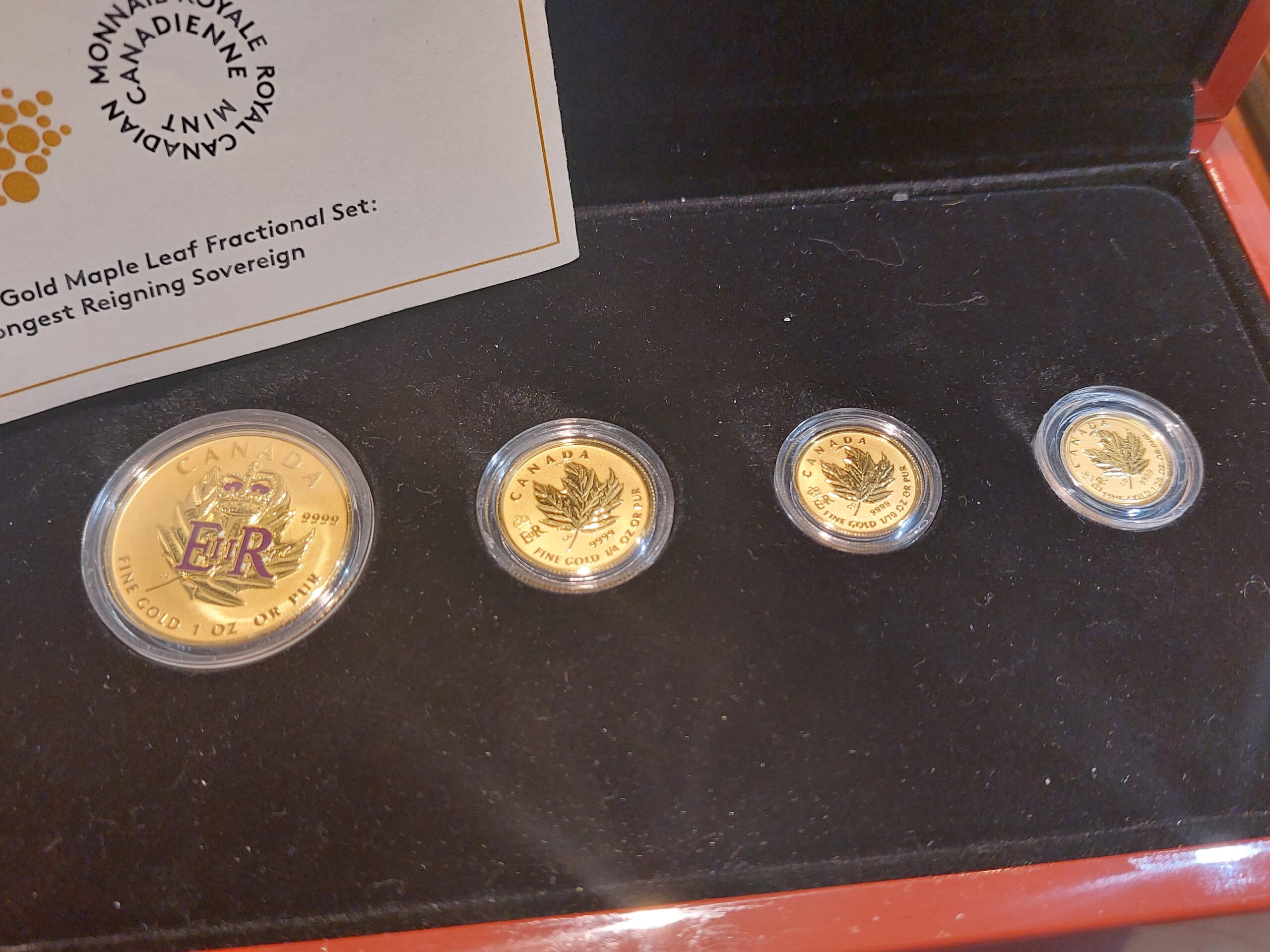 2016 pure gold Maple Leaf E.R. II Canadian Proof coin set 9999 Pure - Image 6