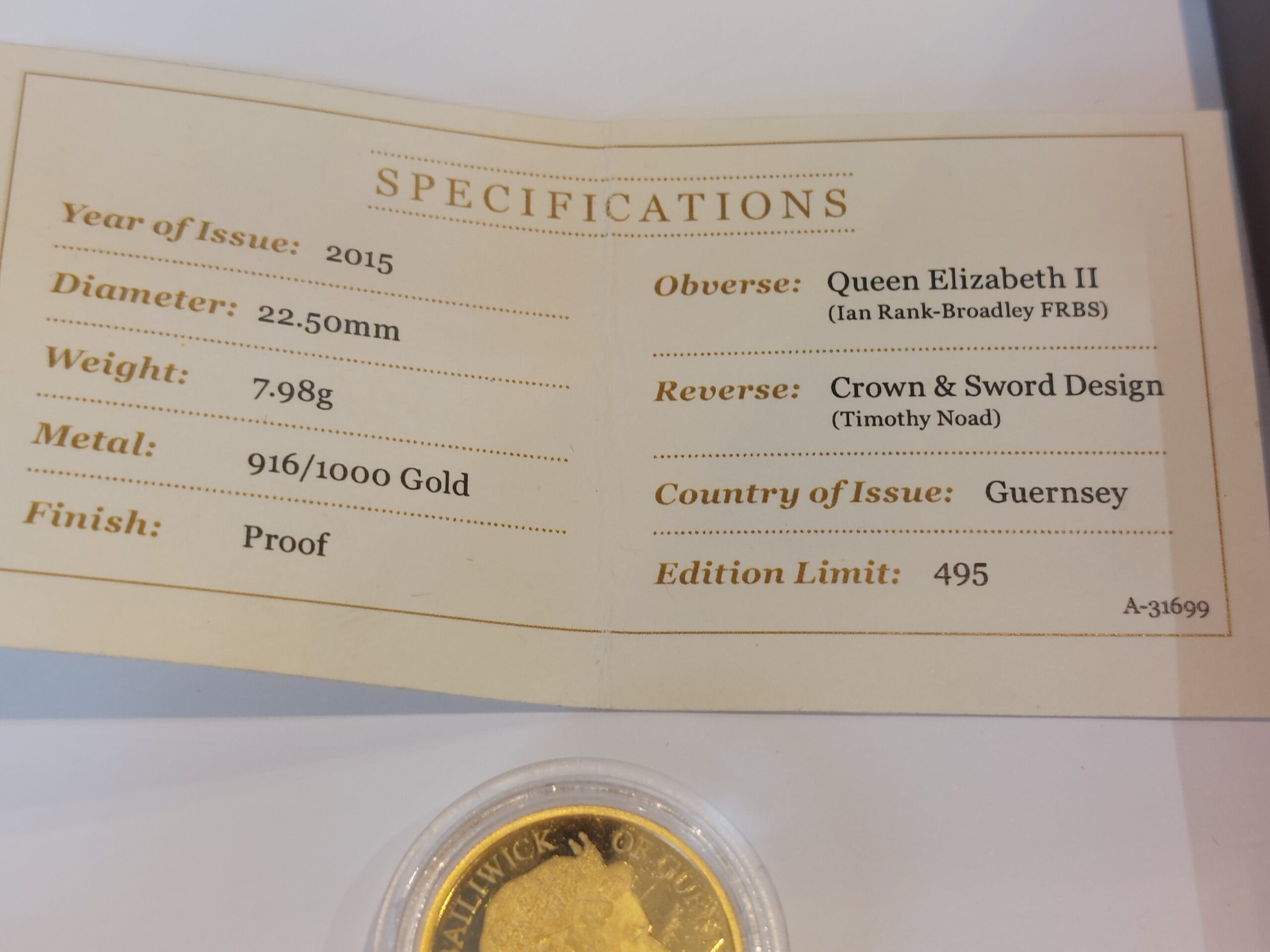 2015 Guernsey First strike Magna Carta £1 22ct gold proof coin No: 1 of 495 - Image 7