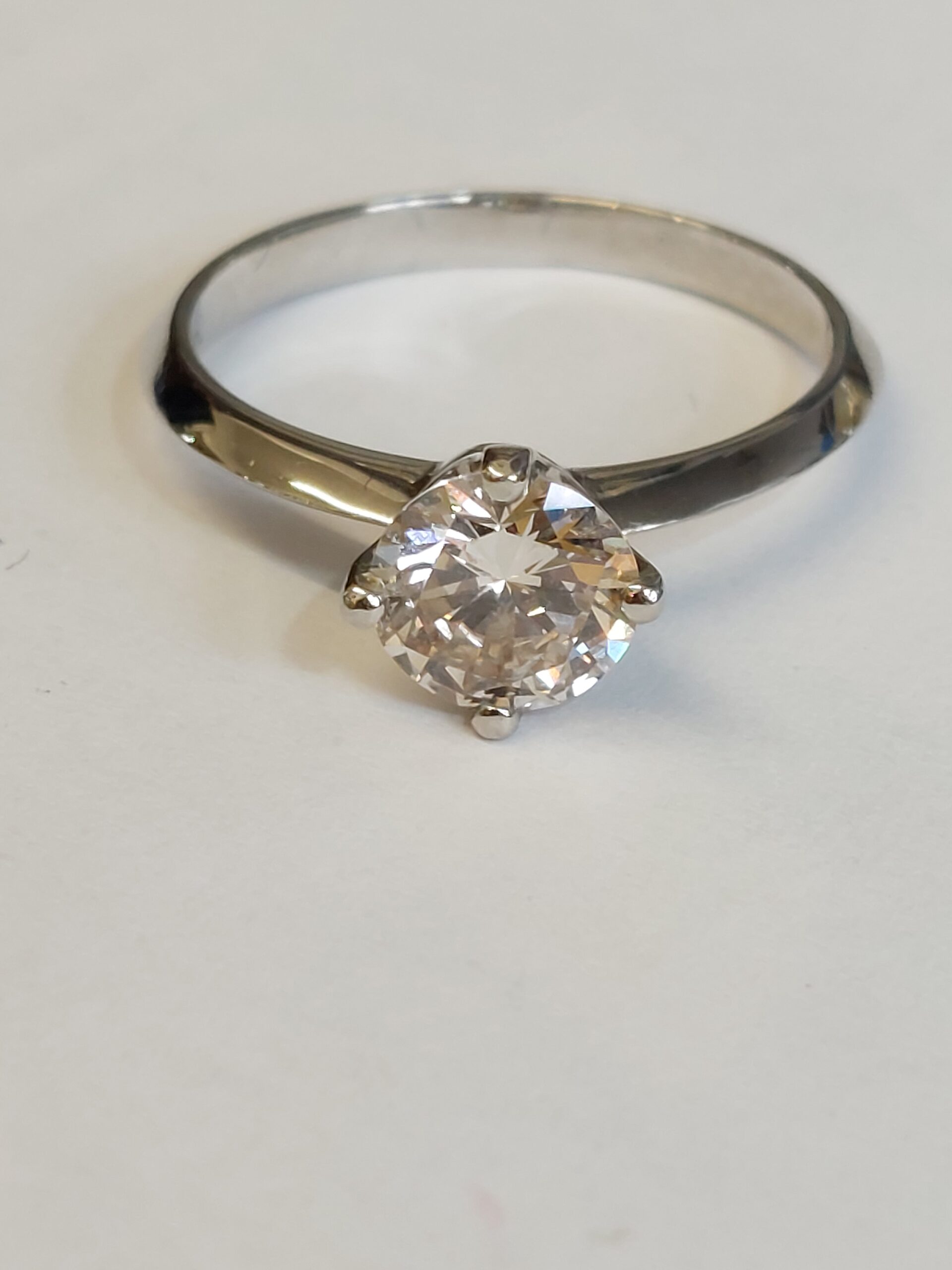 New Platinum and Natural Diamond Solitaire - 1.10ct - really pretty - Image 5