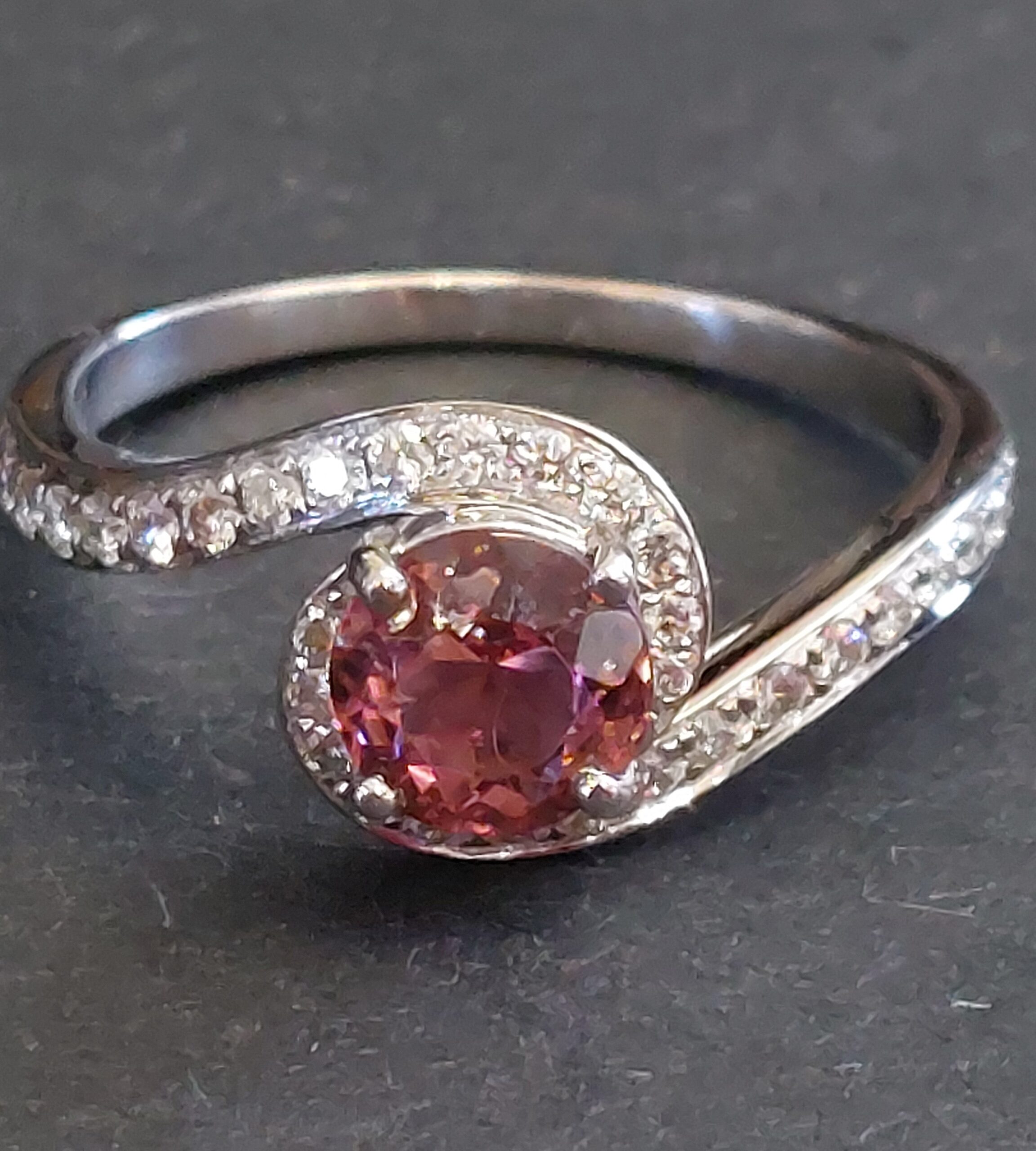 Ladies 18ct W/G Pink Tourmaline & Diamond Swirl Design Ring - Beautiful!!! - Image 8