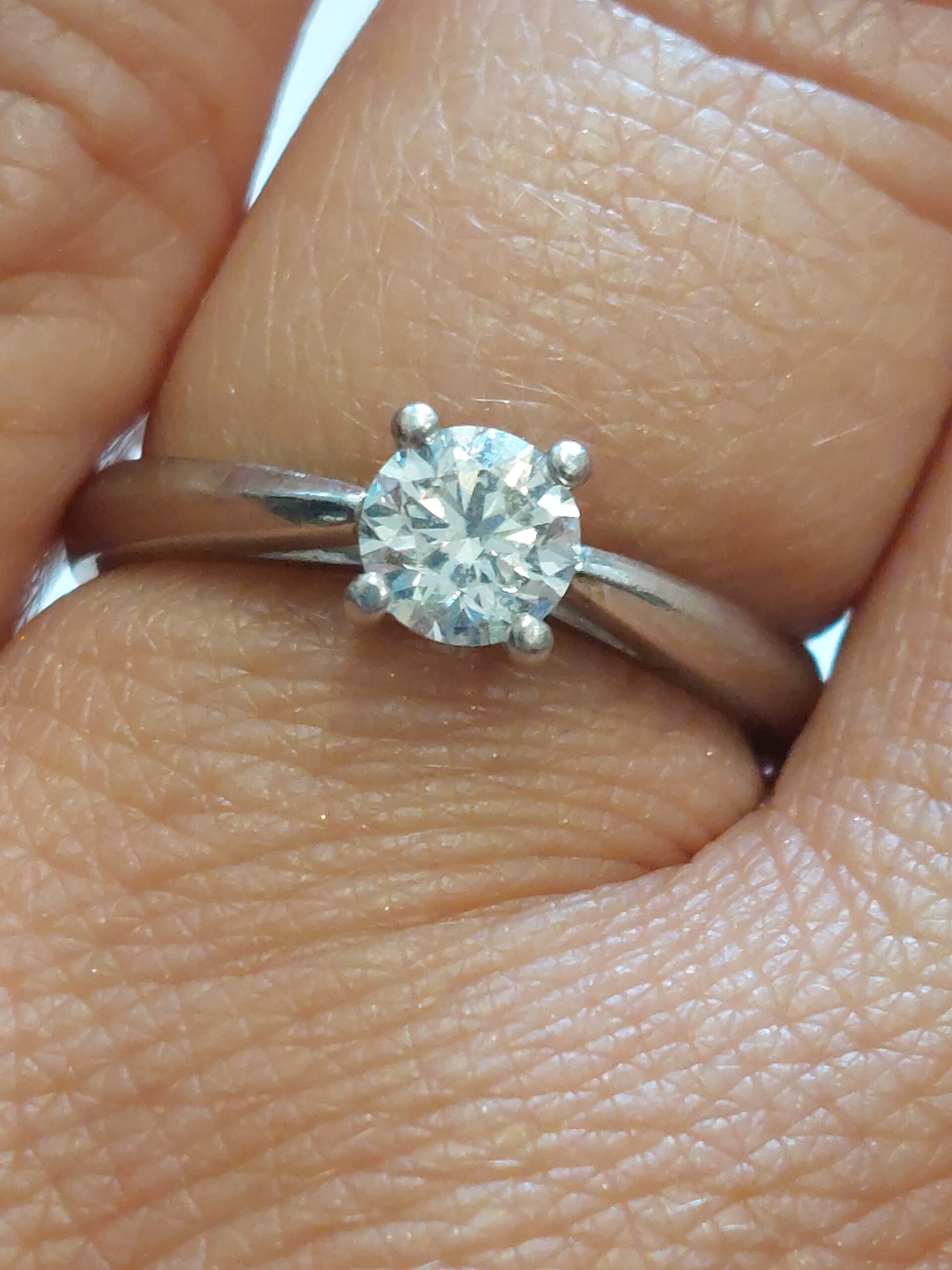 Platinum & Natural Round Brilliant Diamond Solitaire - Beautiful!!! - Image 2