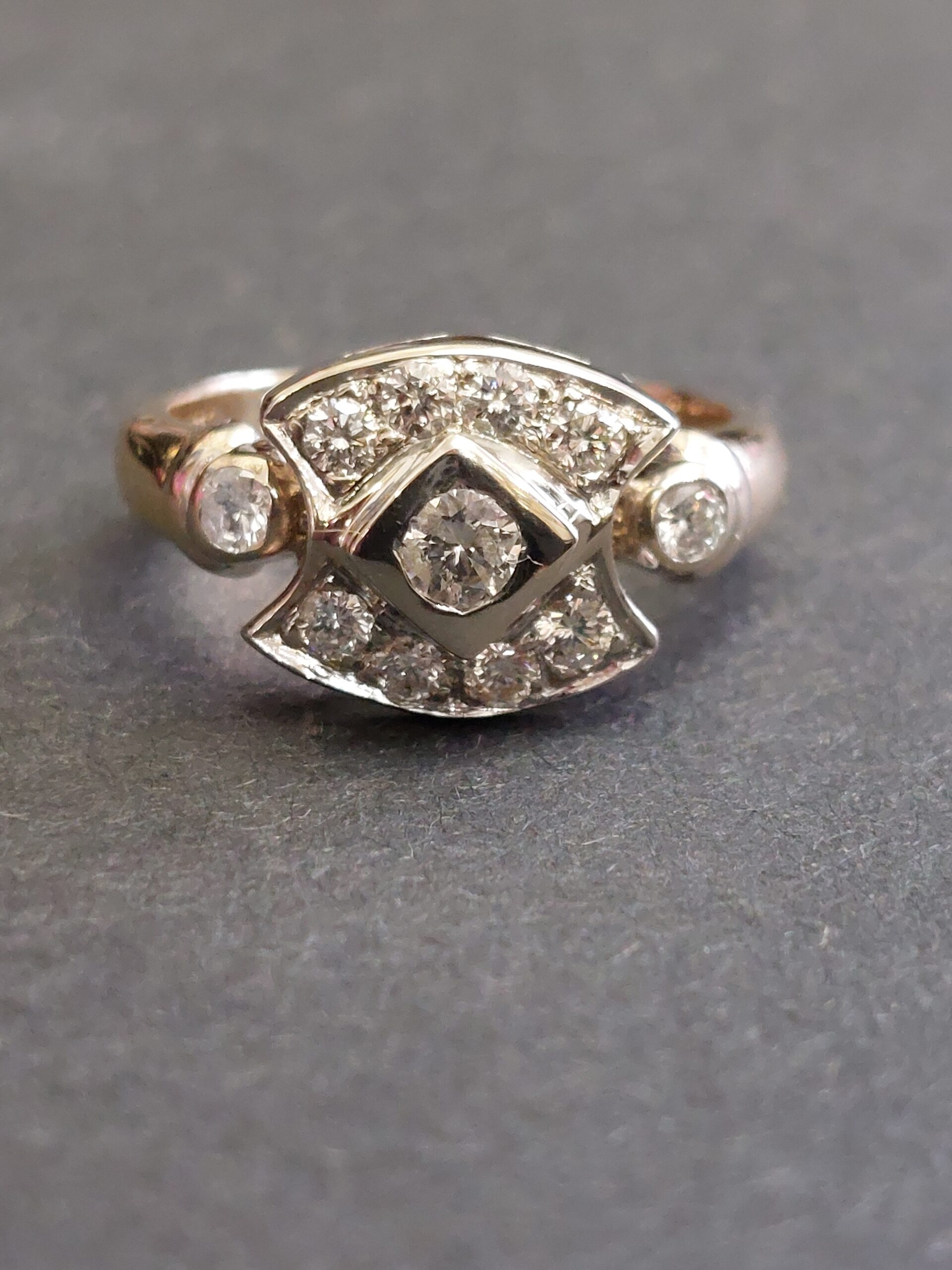 Bespoke 18ct Y/G & W/G Rub over Diamond Set Cluster - Simply Stunning - Image 3