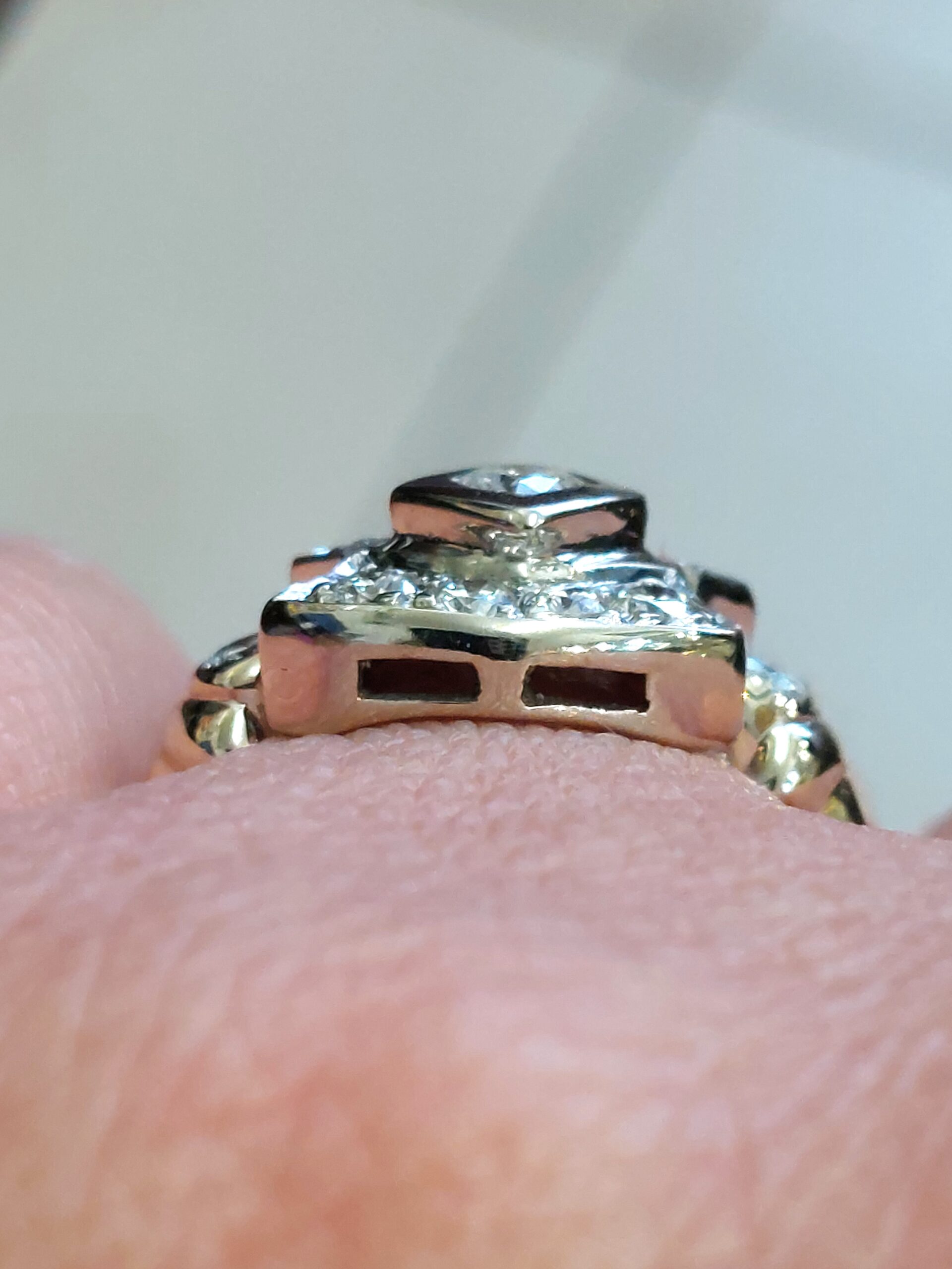 Bespoke 18ct Y/G & W/G Rub over Diamond Set Cluster - Simply Stunning - Image 8