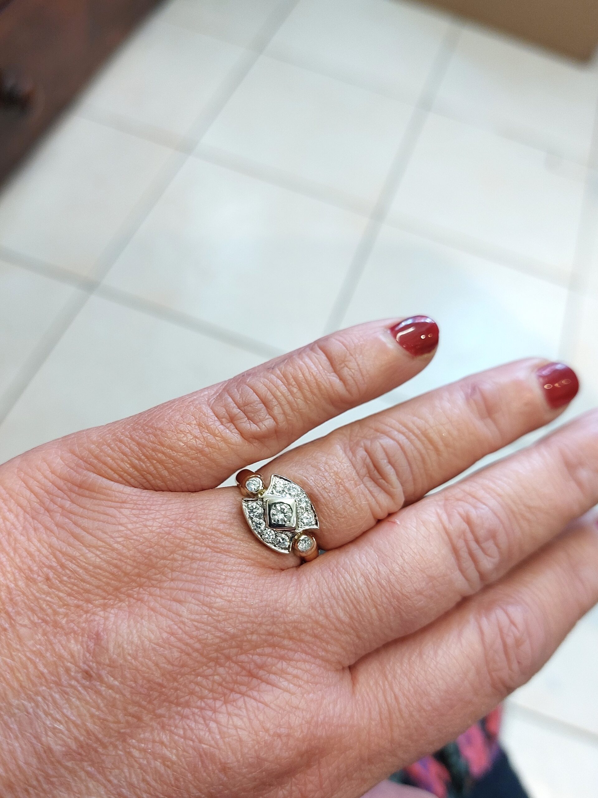 Bespoke 18ct Y/G & W/G Rub over Diamond Set Cluster - Simply Stunning - Image 10
