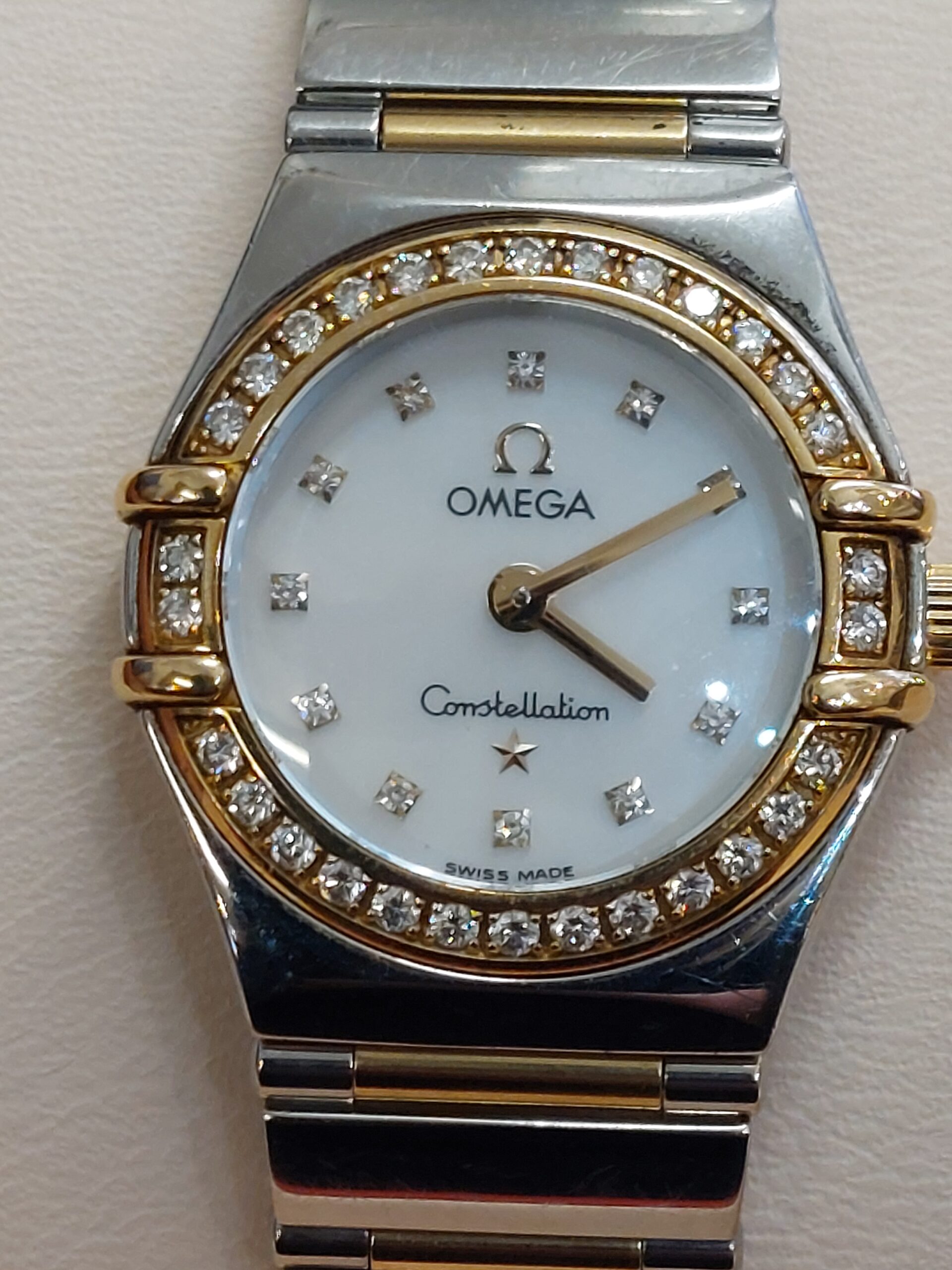Stunning Ladies Omega Constellation Bi Metal 18k Yellow Gold, Factory Set VVS Diamond Dial and Hour Markers - Image 17