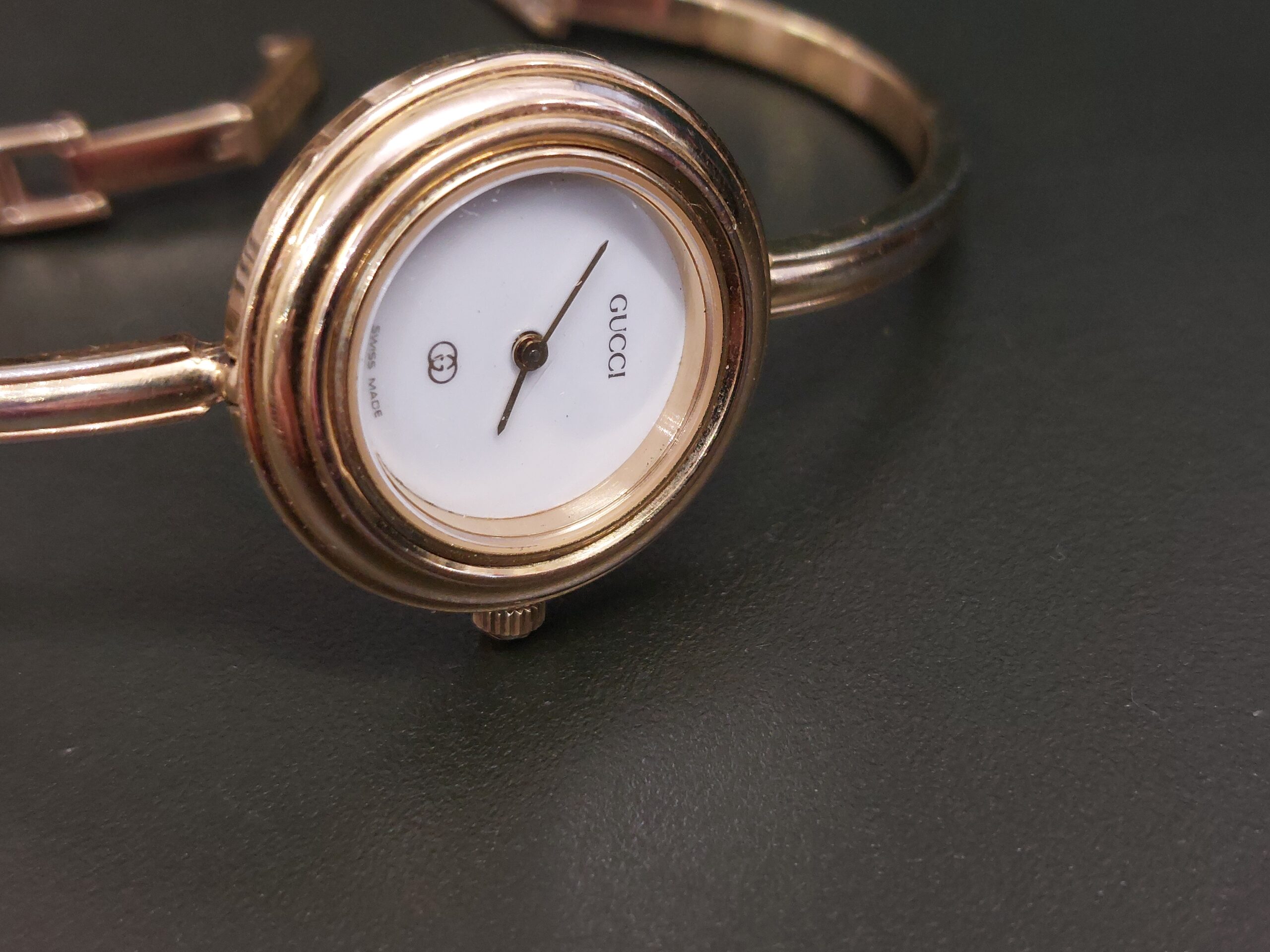 Vintage 88' Ladies Gucci Interchangeable Bezel Bangle Watch - Full Box & Papers! - Image 16
