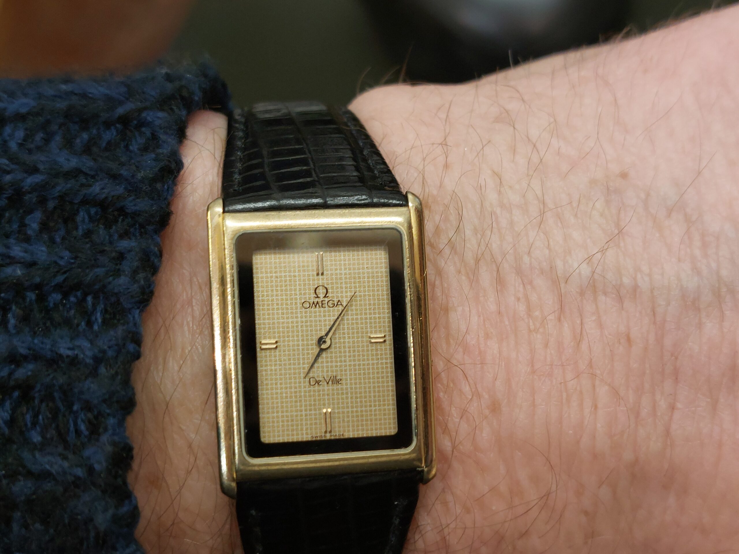 Omega Tank De Ville Ref: 1387 Quartz vintage 1987 Gold/P VGC working order - Image 11