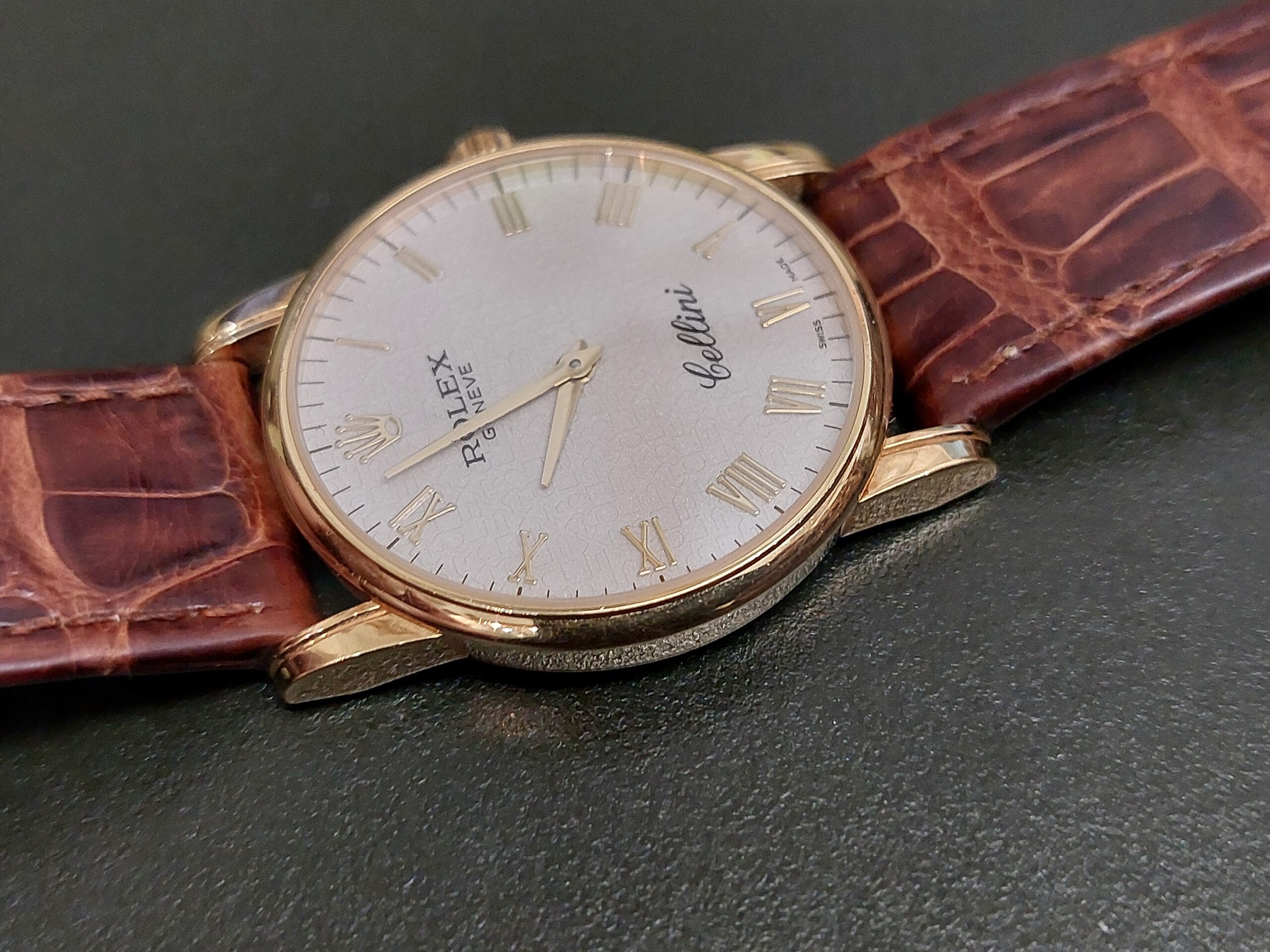 Rolex Cellini 2007 ref 5116/8 solid 18ct ( simply superb with full set ) - Image 9