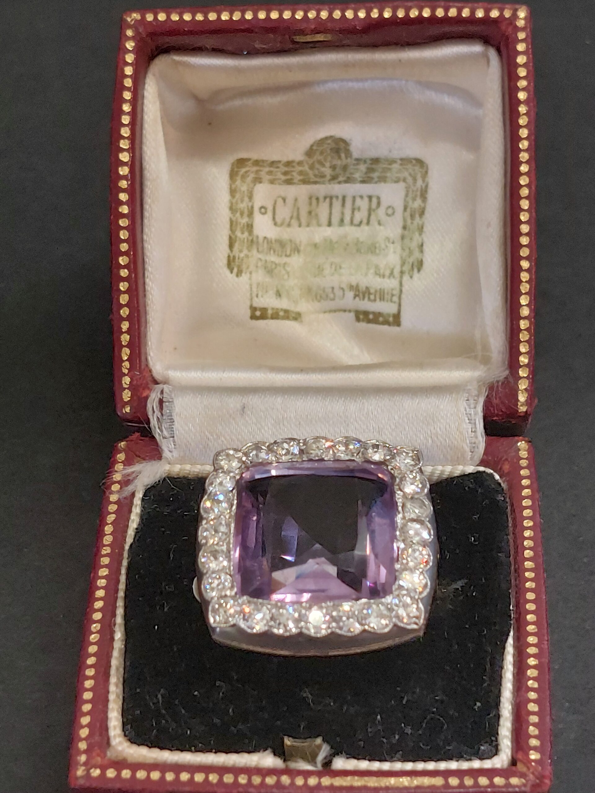 Stunning Antique 18ct Y/G, Platinum, Natural Amethyst & Diamond Cocktail Ring - Image 2