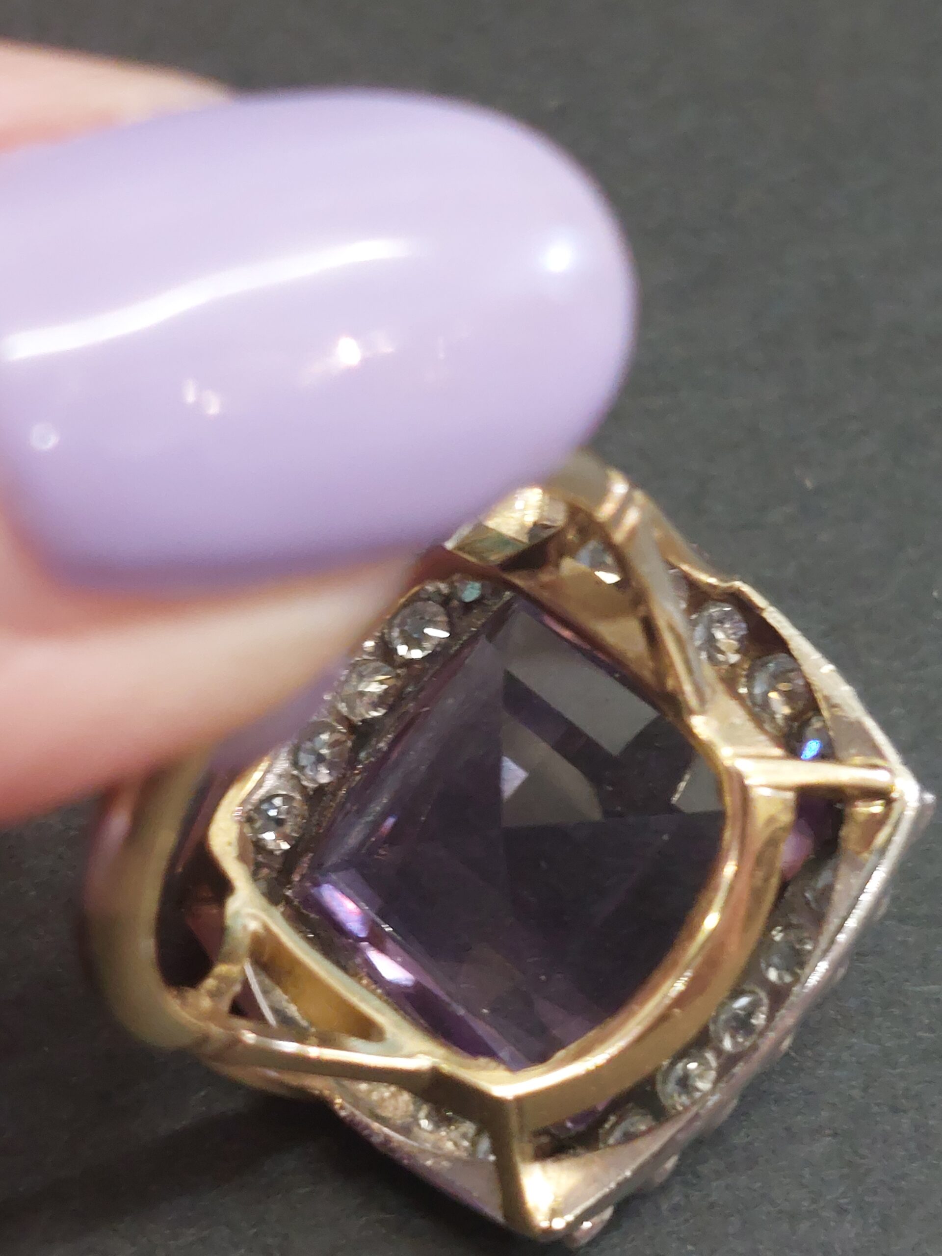 Stunning Antique 18ct Y/G, Platinum, Natural Amethyst & Diamond Cocktail Ring - Image 5