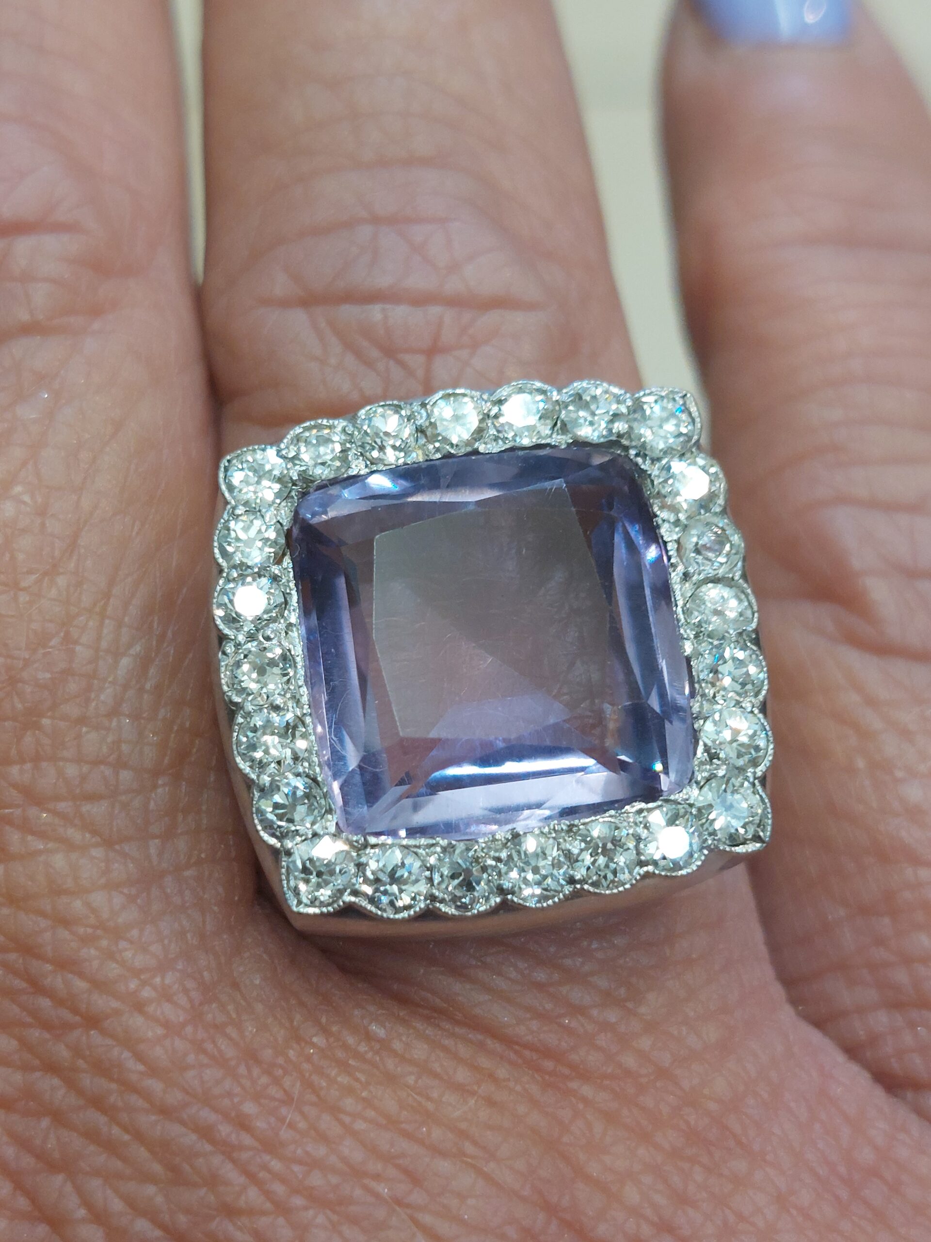Stunning Antique 18ct Y/G, Platinum, Natural Amethyst & Diamond Cocktail Ring